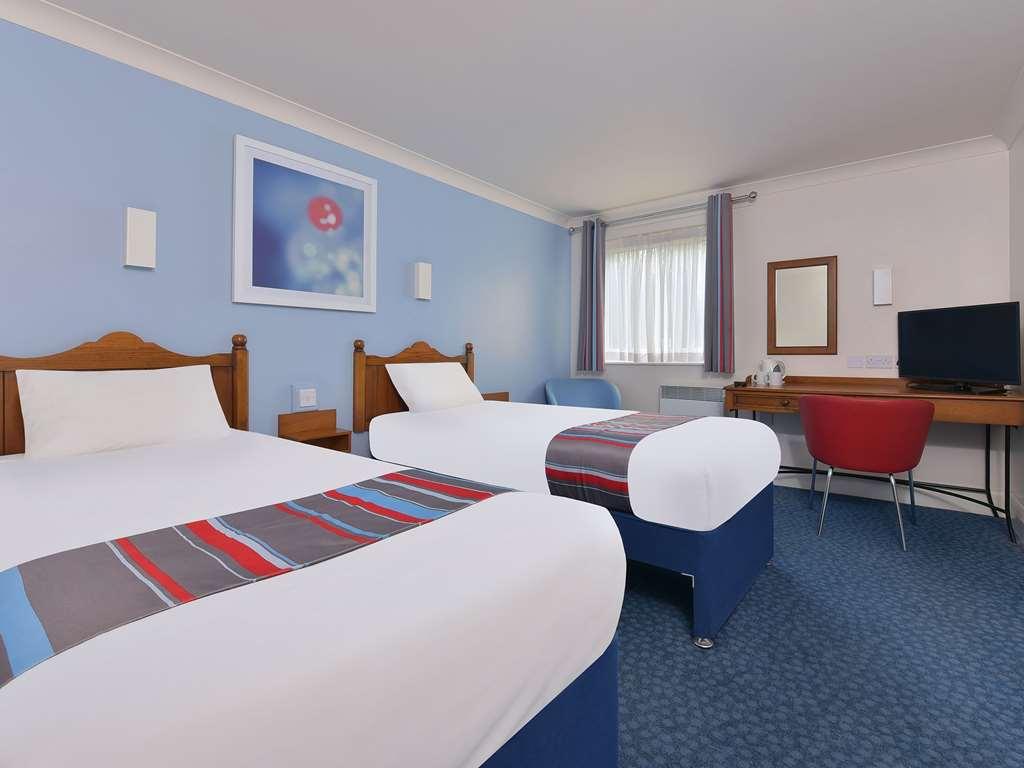 Travelodge Walton On Thames Værelse billede